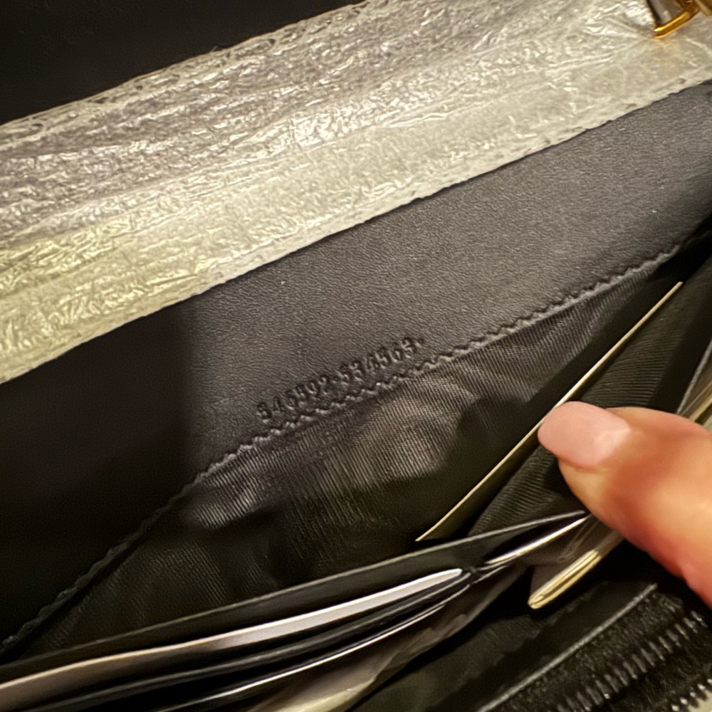 Gucci Black Suede Wallet /Clutch Bag - Picture 2 of 7